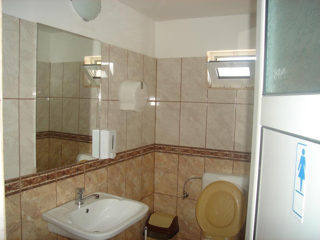 Pensiunea Mara Baiculesti Zimmer foto